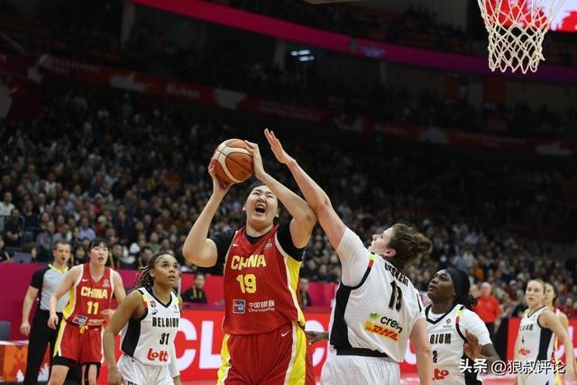 百家乐网站-张子宇成年国家队首次轰20+11创新高 第三节连吃进攻犯规惹争议